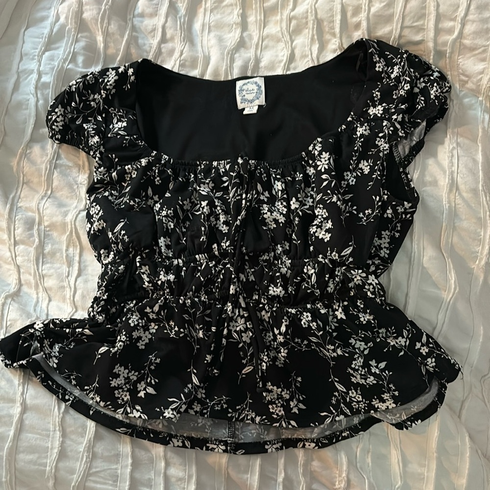 floral top - francesca’s
